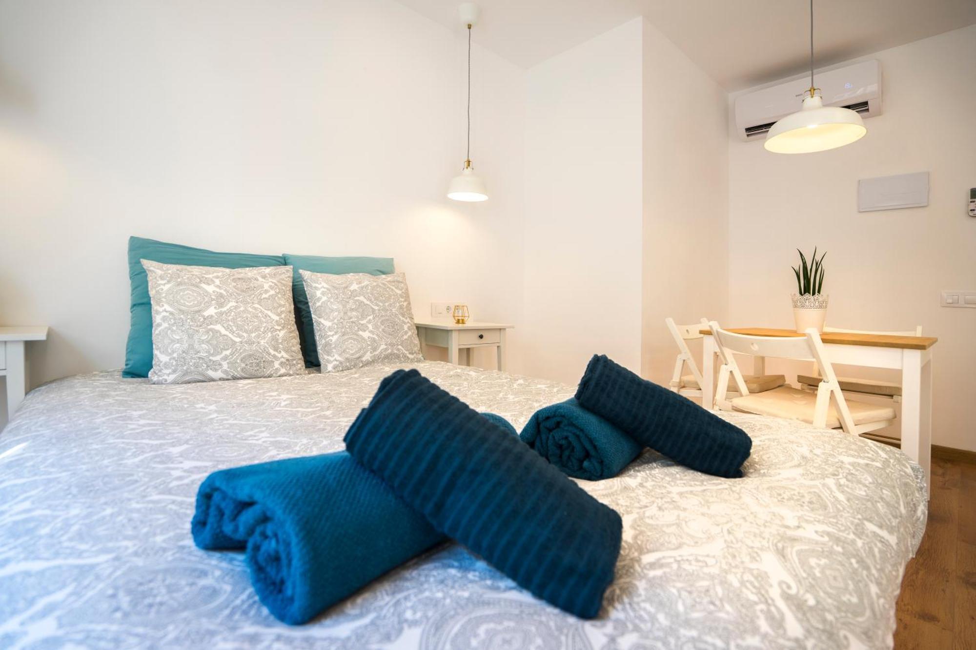 Hotelito Boutique Cinca 오스피탈레트 데 요브레가트 객실 사진
